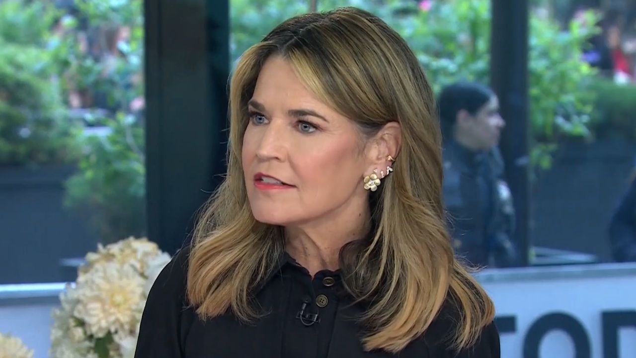 アンドレア・カニング、カーソン・デイリーらがサバンナ・ガスリーの感動的な母の日投稿後に声をかけた